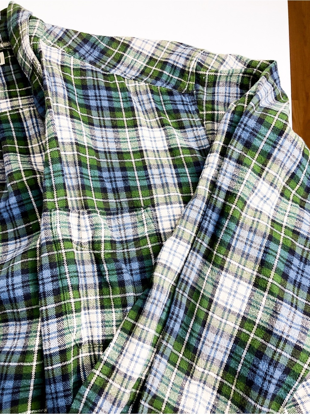 Vintage Eddie Bauer Green & Blue Soft Cotton Plaid Shirt - Picture 4 of 11